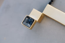 Load image into Gallery viewer, Tetra Asymmetric necklace