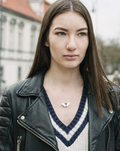 Load image into Gallery viewer, V Necklace