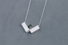 Load image into Gallery viewer, V Necklace