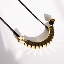 Load image into Gallery viewer, Arc necklace