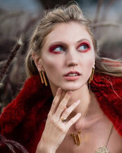 Load image into Gallery viewer, U letter Necklace