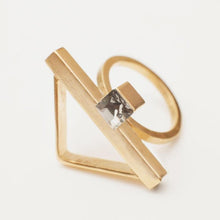 Load image into Gallery viewer, Triangle Cocktail ring