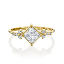 Load image into Gallery viewer, Princess cut diamond engagement ring