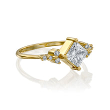 Load image into Gallery viewer, Princess cut diamond engagement ring