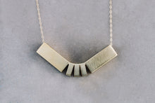 Load image into Gallery viewer, Smile Necklace
