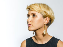 Load image into Gallery viewer, Royal Statement Earrings