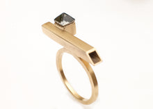 Load image into Gallery viewer, Line ring