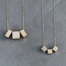 Load image into Gallery viewer, Gentle Arc necklace