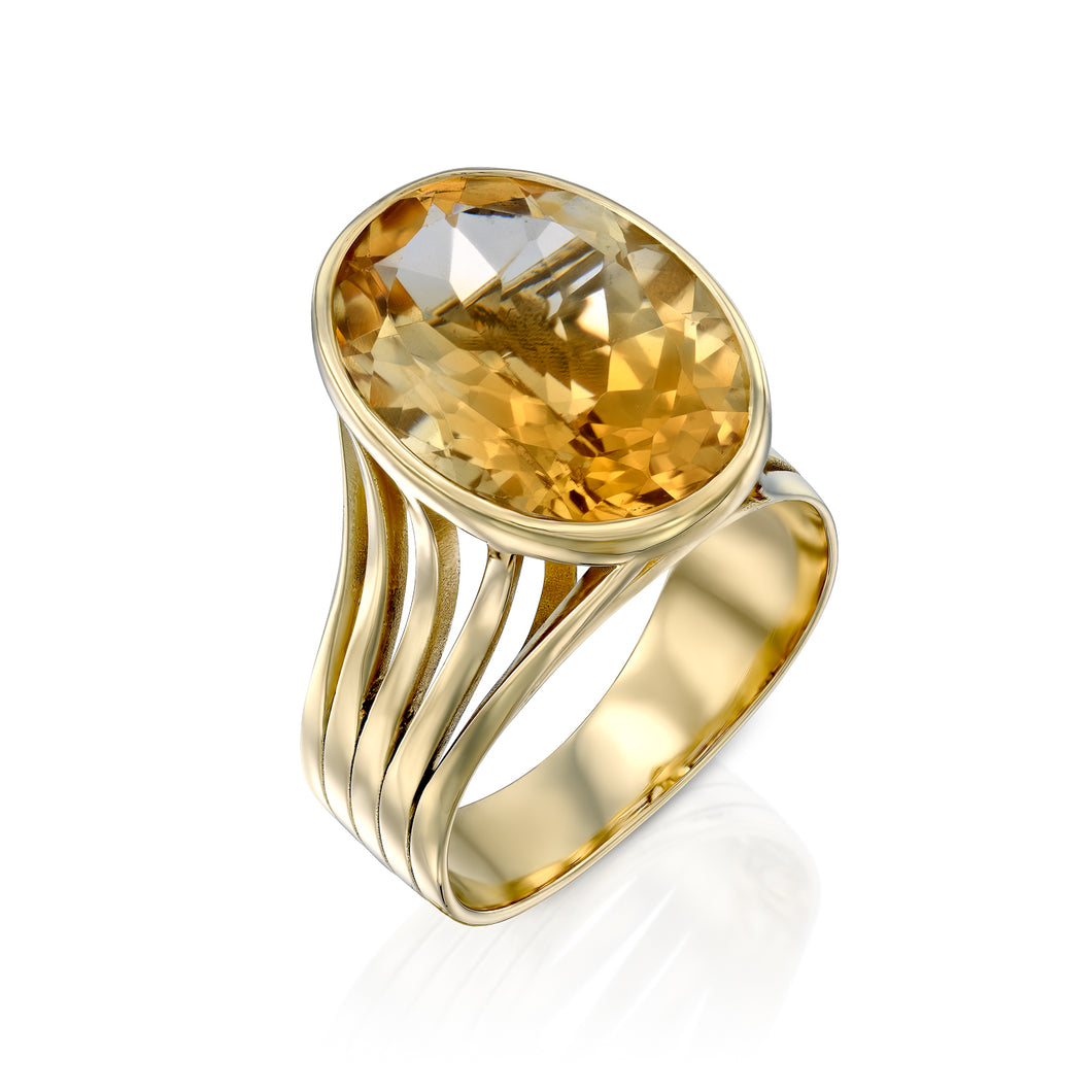 Citrine oval gold Cocktail ring