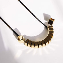 Load image into Gallery viewer, Arc necklace
