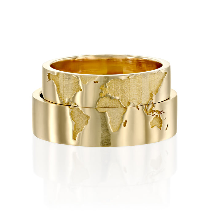 Gold World map wedding rings